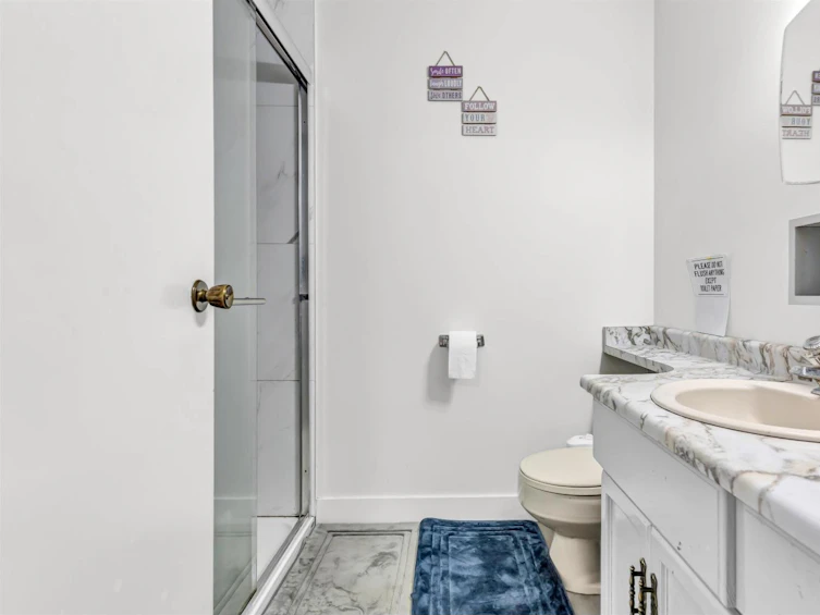20225 40 Avenue, Langley, BC, V3A 2W8 - 20