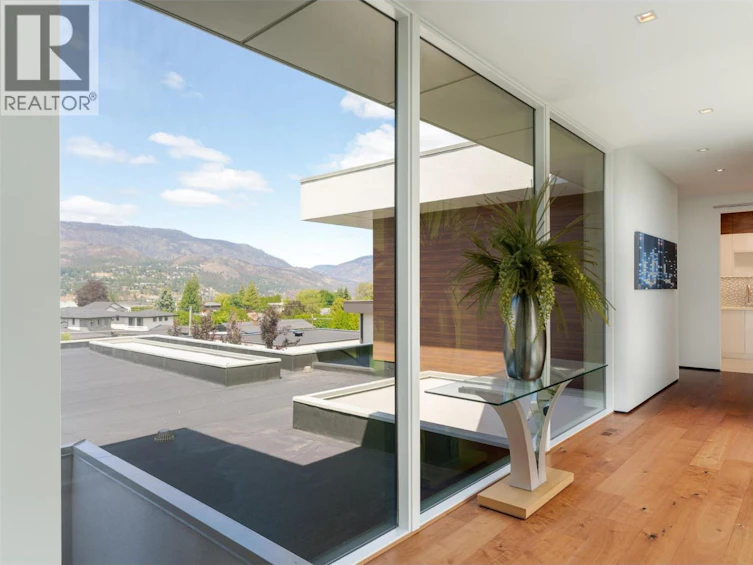 2469 Thacker Drive, West Kelowna, BC, V1Z 1V9 - 74