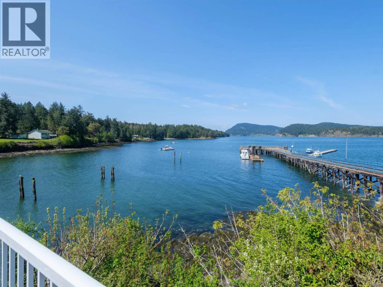 400 Fernhill Road, Mayne Island, BC, V0N 2J0 - 14