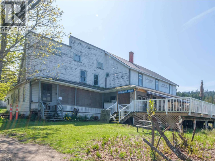 400 Fernhill Road, Mayne Island, BC, V0N 2J0 - 5