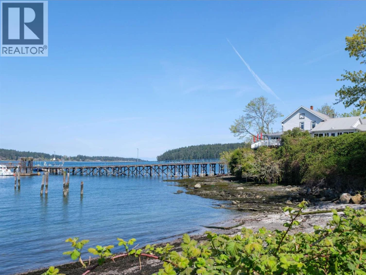 400 Fernhill Road, Mayne Island, BC, V0N 2J0 - 20
