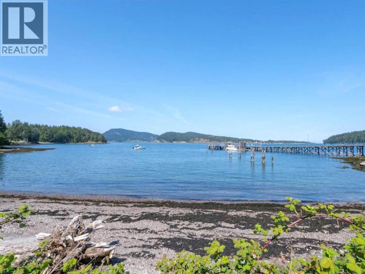 400 Fernhill Road, Mayne Island, BC, V0N 2J0 - 19