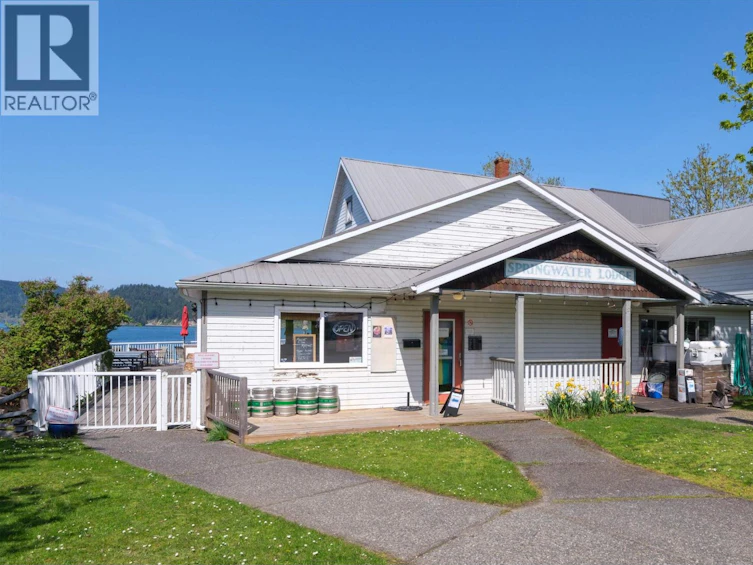 400 Fernhill Road, Mayne Island, BC, V0N 2J0