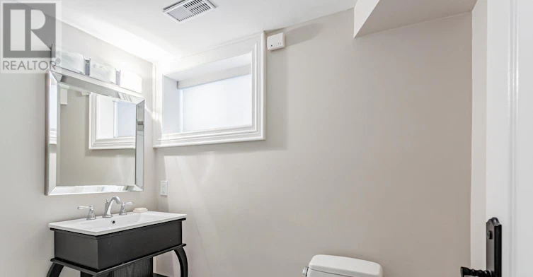 B-47 Highgate Road, Toronto, ON, M8X 2B4 - 15