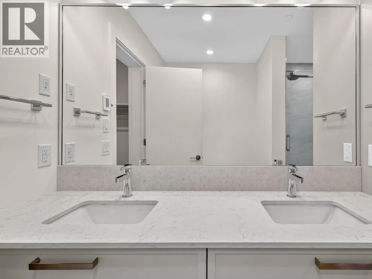 612-3340 Lakeshore Road, Kelowna, BC, V1W 3S9 - 23