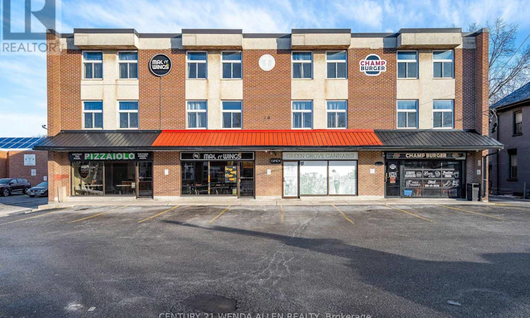 70 Victoria Street E