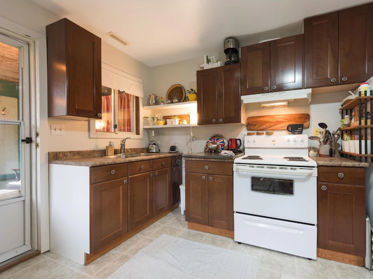 3857 Karen Drive, Cultus Lake, BC, V2R 5A5 - 8