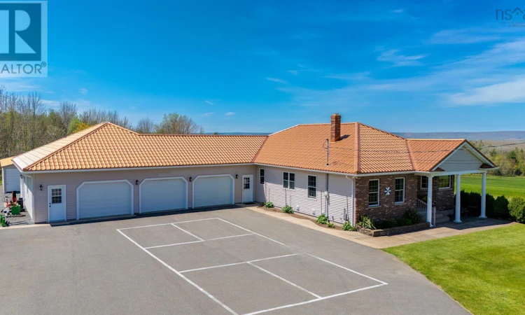 1153 Lockhart Mountain Road