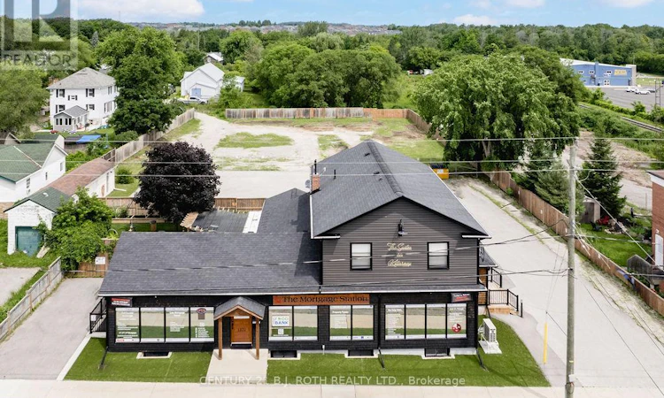 1370 Killarney Beach Road