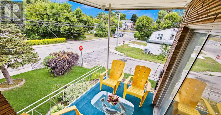 205 Emerson Street, Hamilton, ON, L8S 2Y3 - 9