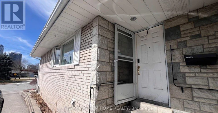 A1-949 Willowdale Avenue, Toronto, ON, M2M 3C3 - 2