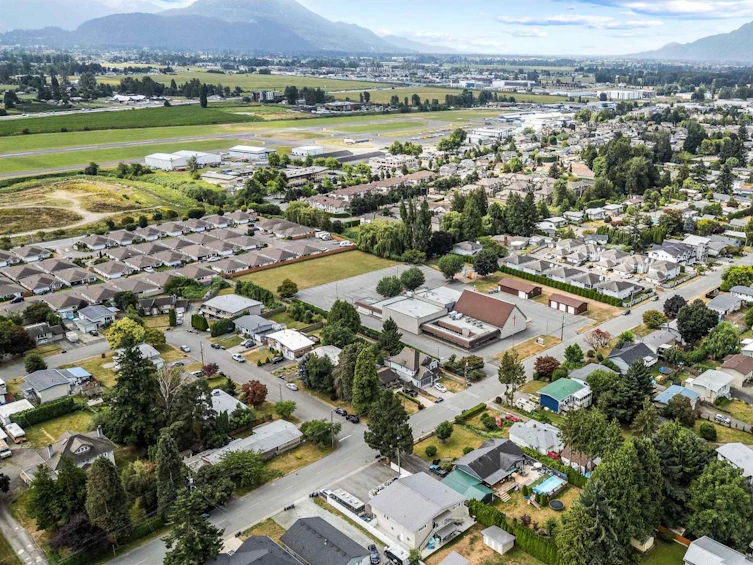 46465 Brooks Avenue, Chilliwack, BC, V2P 1C6 - 37