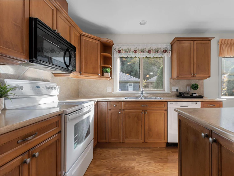 194-46000 Thomas Road, Chilliwack, BC, V2R 5W6