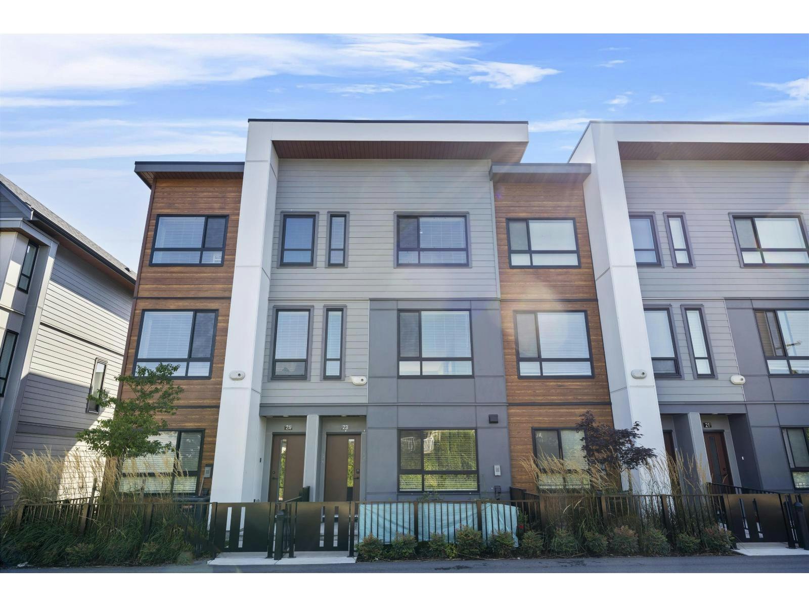 23-30530 Cardinal Avenue, Abbotsford, BC, V2T 0L5