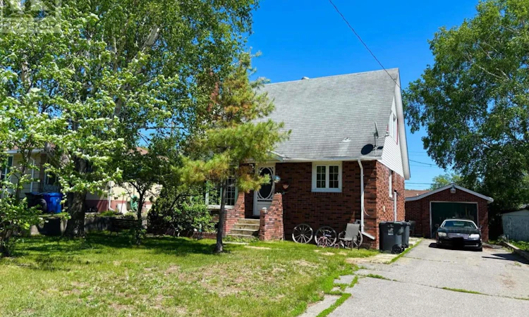 7 Mona Drive