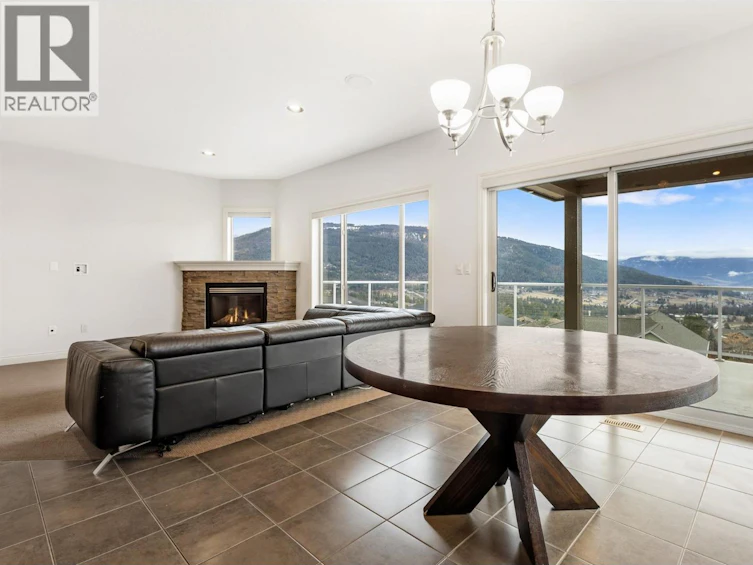 725 Hart Lane, Vernon, BC, V1B 4B2 - 8