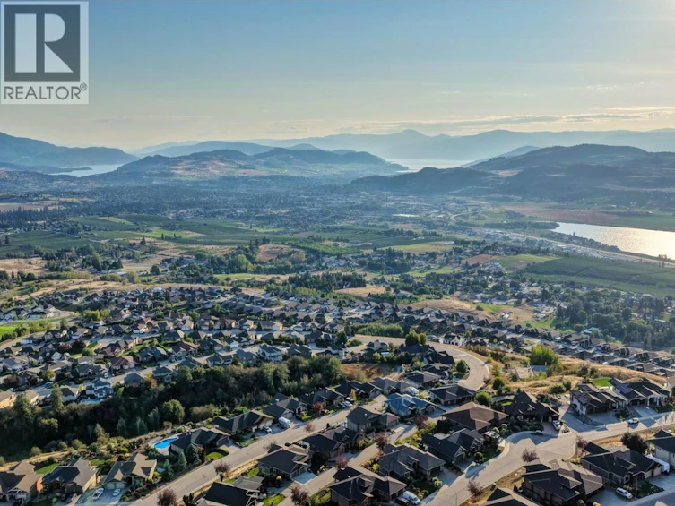 725 Hart Lane, Vernon, BC, V1B 4B2 - 46