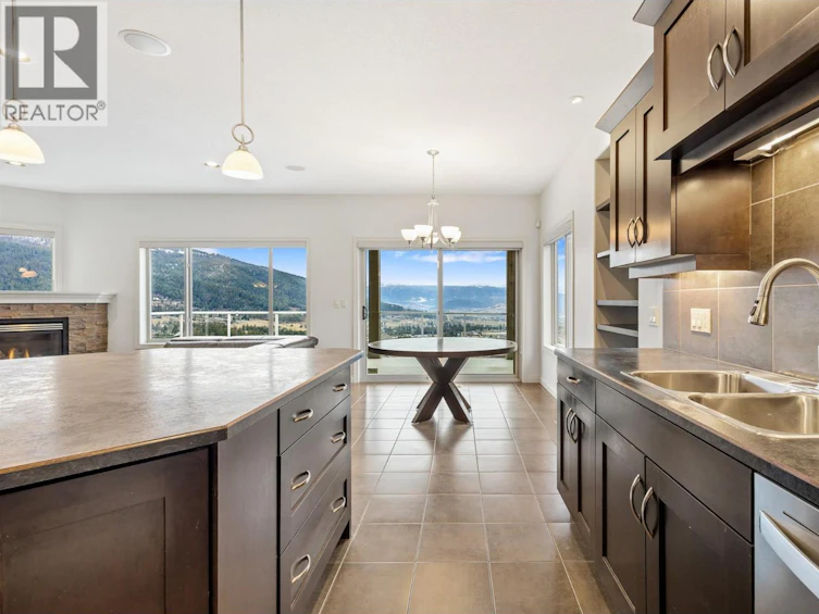 725 Hart Lane, Vernon, BC, V1B 4B2 - 14
