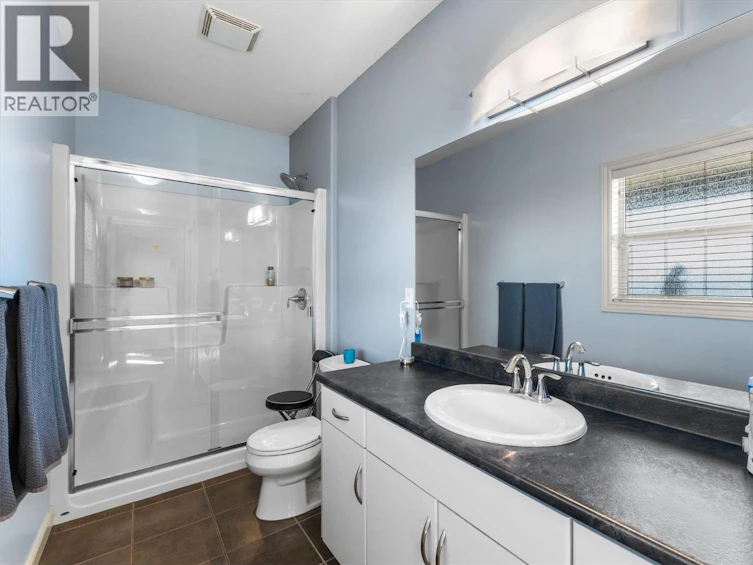 725 Hart Lane, Vernon, BC, V1B 4B2 - 39