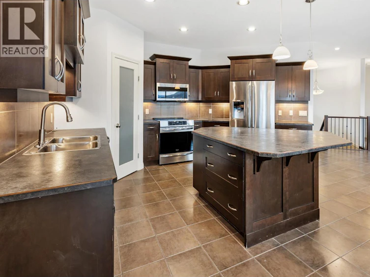 725 Hart Lane, Vernon, BC, V1B 4B2 - 11