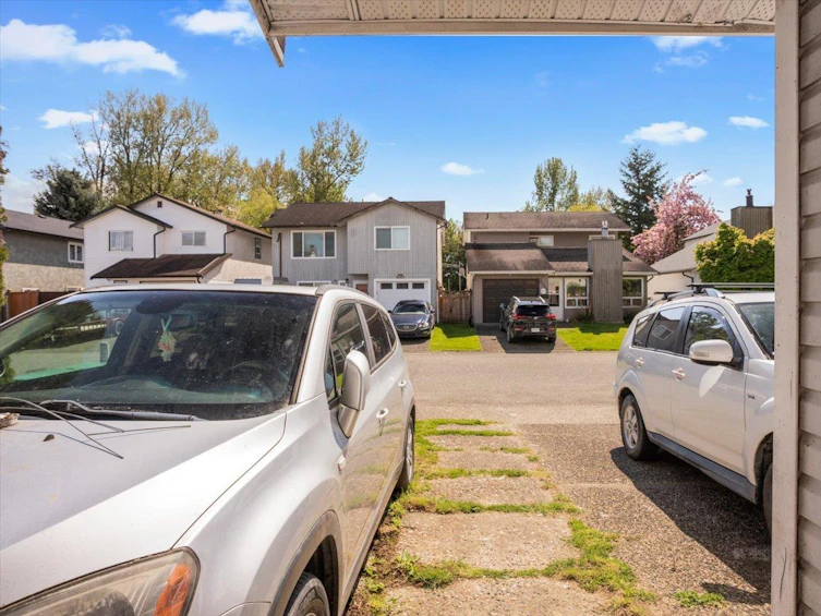 8547 Mccutcheon Avenue, Chilliwack, BC, V2P 7L3 - 2