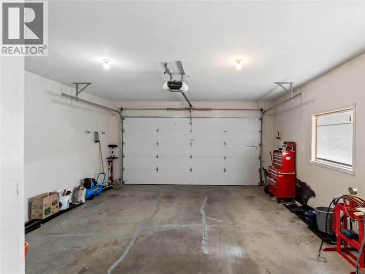 864 Nicolani Drive, Kamloops, BC, V2B 5B3 - 39