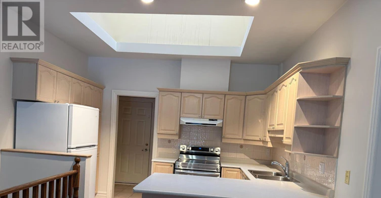 9 Bunhilll Court, Ajax, ON, L1Z 1X5 - 4
