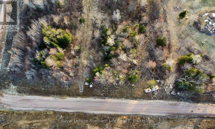 LOT-1 Eric Street