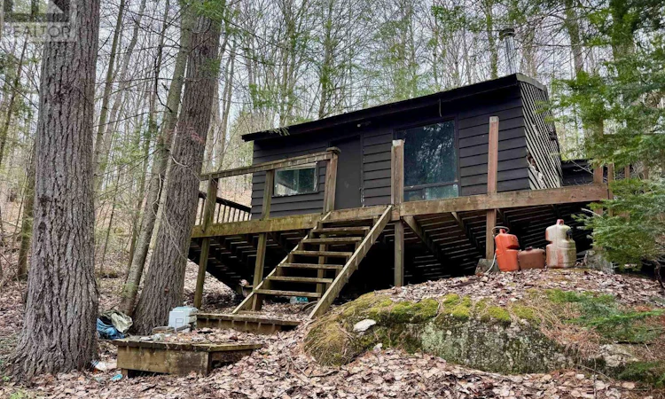 1107 Crane Lake Road
