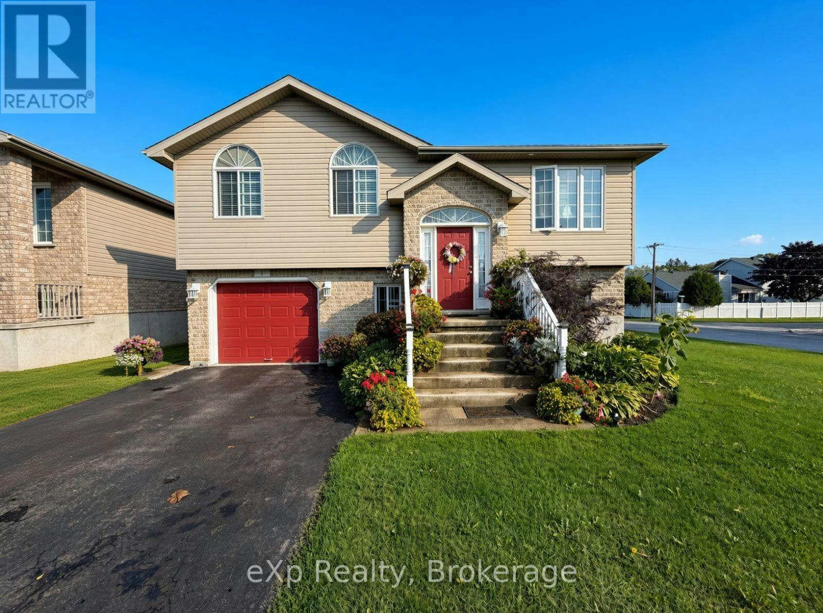 1 St. Andrews Drive, Meaford, ON, N4L 0A2