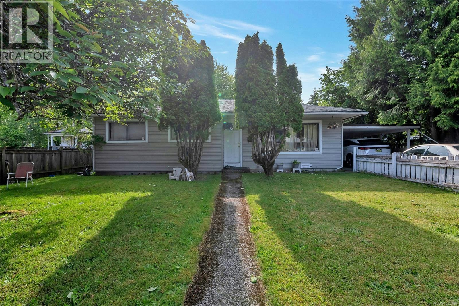 311 Holly Avenue, Nanaimo, BC, V9S 3M3