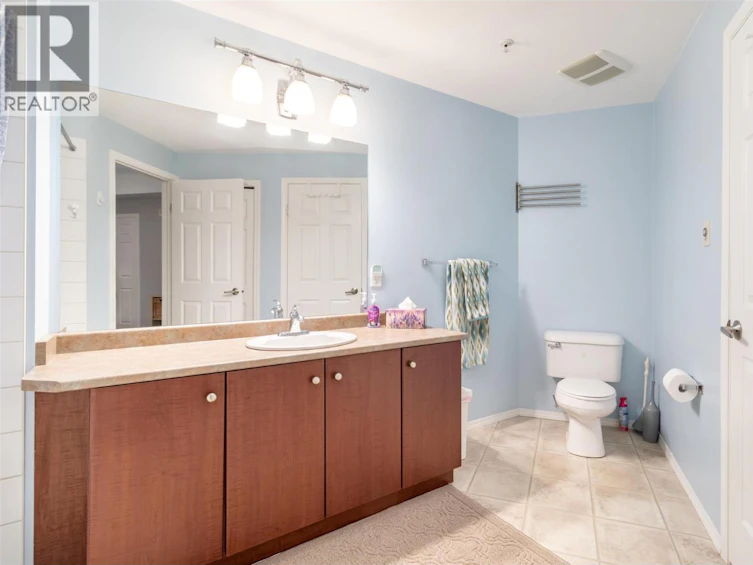 2207-1873 Country Club Drive, Kelowna, BC, V1V 2A7 - 14