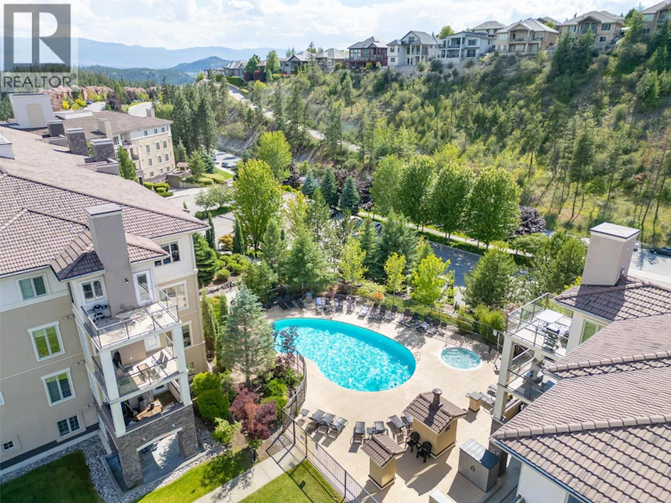 2207-1873 Country Club Drive, Kelowna, BC, V1V 2A7 - 3