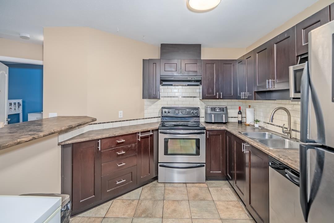 401-33738 King Road - 5