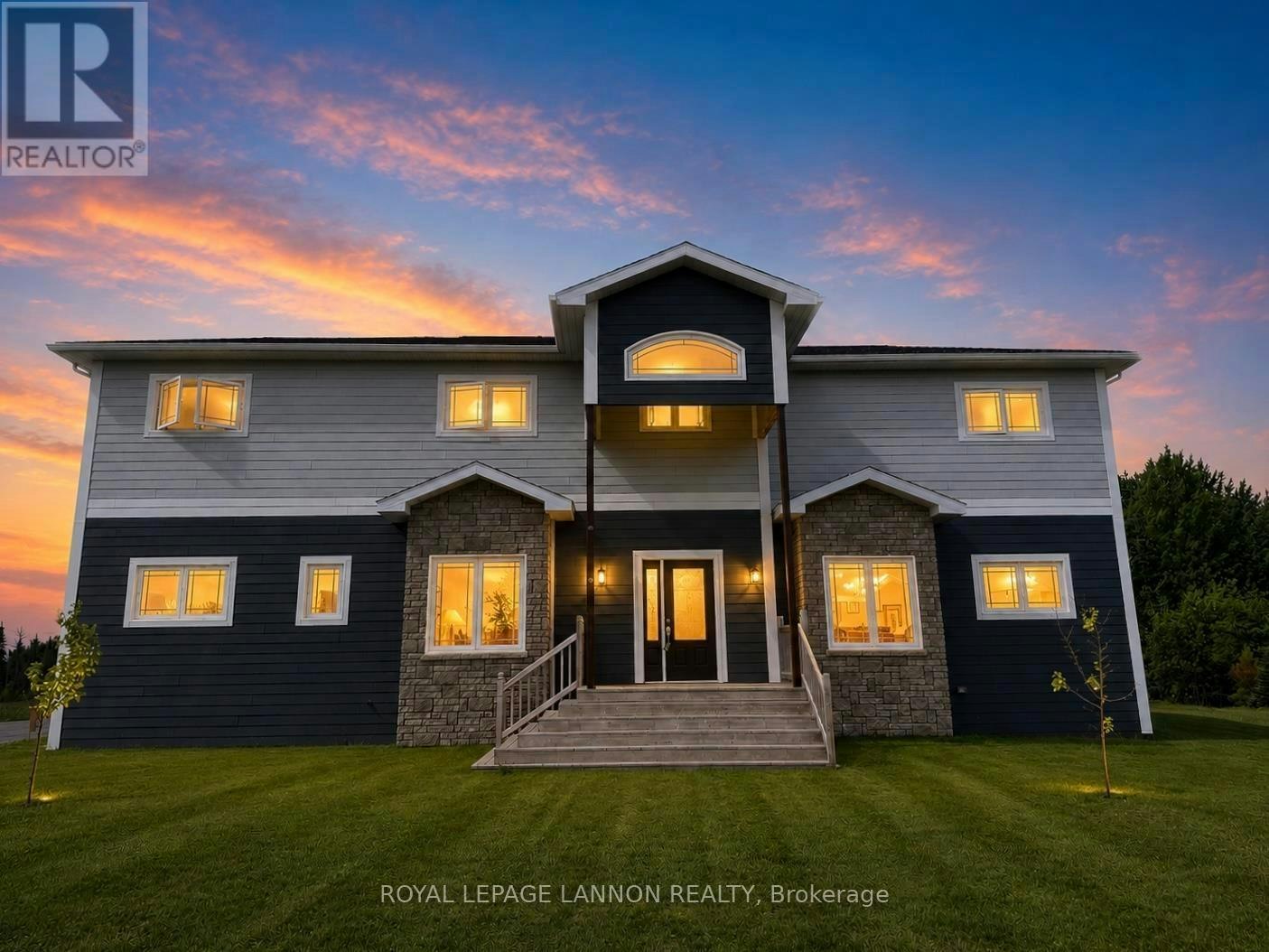 123 Christie Place, Greenstone, ON, P0T 1M0