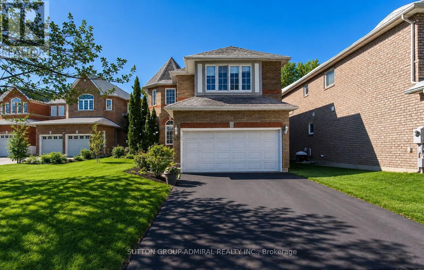 87 Stemmle Drive, Aurora, ON, L4G 6N4
