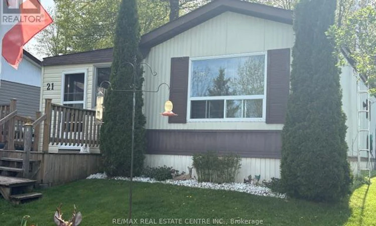 21 Maple Grove Village Road