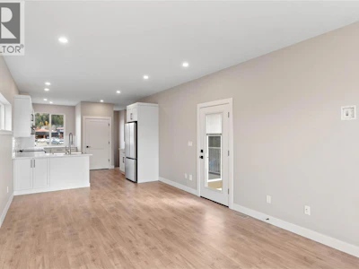 300 Brooke Drive - 3