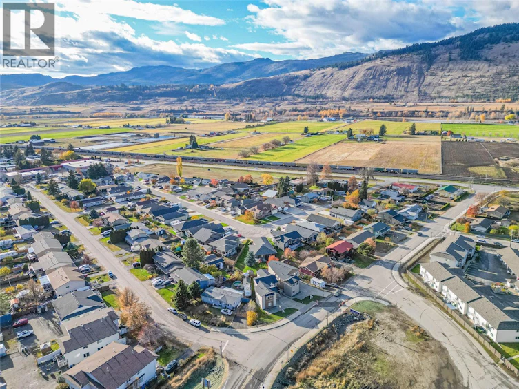 302 Brooke Drive, Chase, BC - 43
