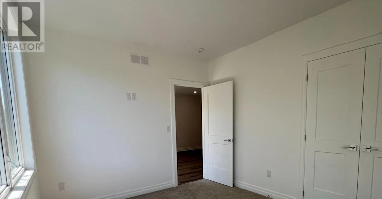MAIN-7532 Splendour Drive, Niagara Falls, ON, L2H 3V9 - 10