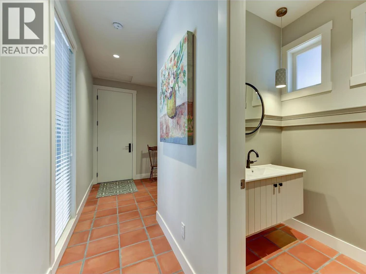 773 Barnaby Road, Kelowna, BC, V1W 4N9 - 46