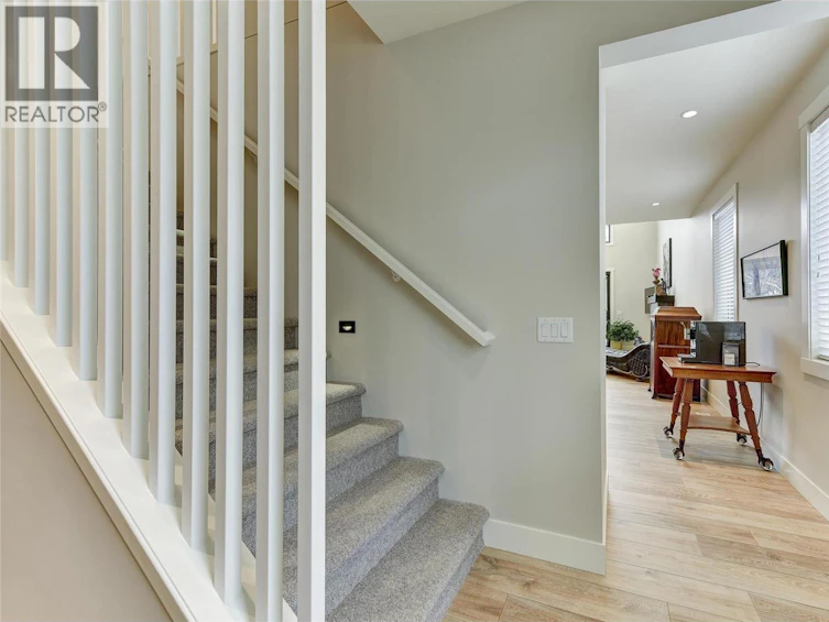 773 Barnaby Road, Kelowna, BC, V1W 4N9 - 26