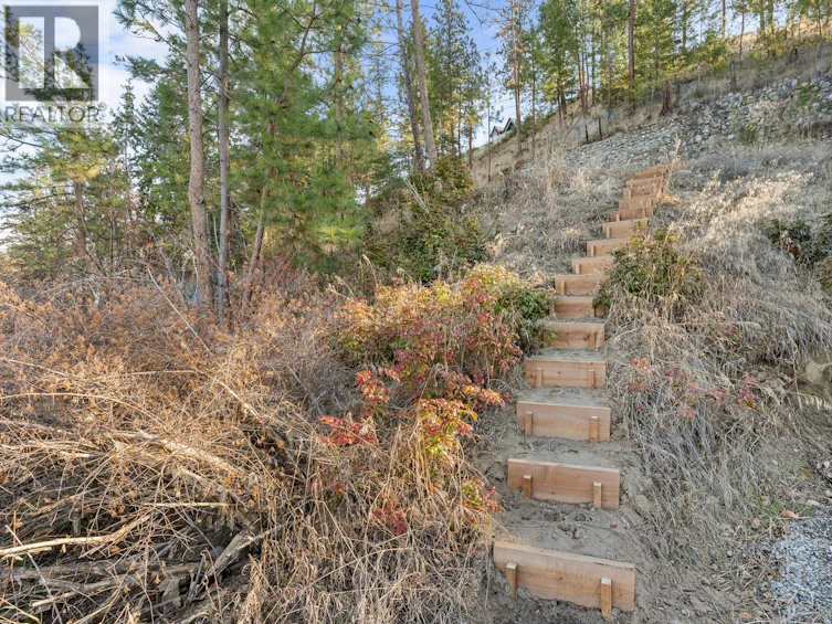 773 Barnaby Road, Kelowna, BC, V1W 4N9 - 64