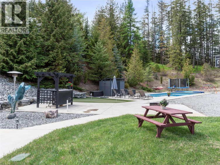2030 NE Canoe Beach Drive, Salmon Arm, BC, V1E 2M5 - 46