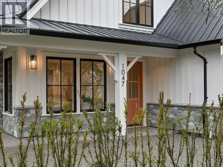 1047 Falkland Road, Oak Bay, BC, V8S 4M3 - 77