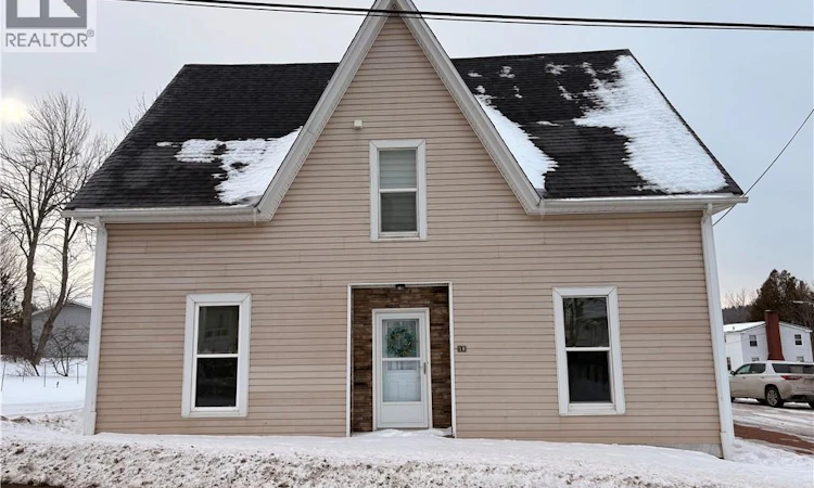 18 Carleton Street