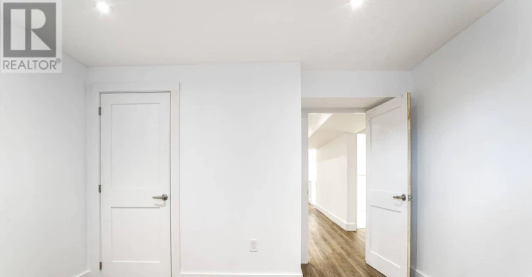 LOWER-7 Vancho Crescent S, Toronto, ON, M9A 4Z1 - 9