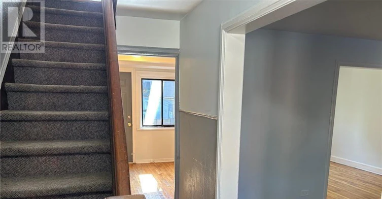 50 Armstrong Street, Ottawa, ON, K1Y 2V7 - 2