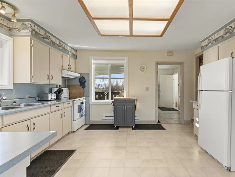 9227 Annis Road, Chilliwack, BC, V0X 1X2 - 6