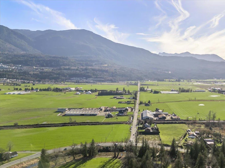 9227 Annis Road, Chilliwack, BC, V0X 1X2 - 35
